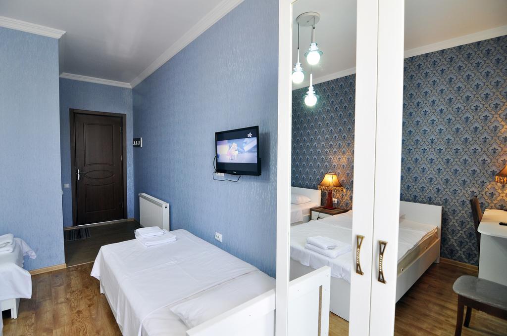 Flamingo Group Hotel Tbilisi Zimmer foto